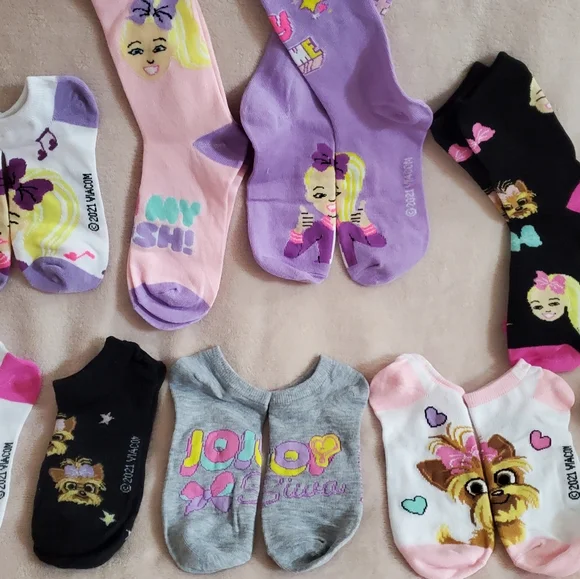 NEW 9 Pair Jojo Siwa Socks, One Size - Picture 3 of 9